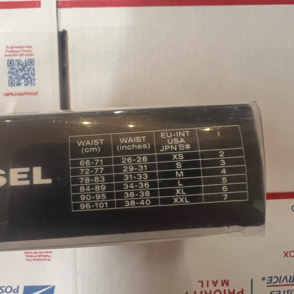 Diesel brief - Picture 7 of 7